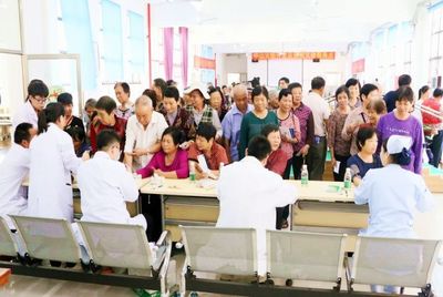 重視健康，遠(yuǎn)離高發(fā)疾病——火炬區(qū)舉辦義診活動呼吁公眾關(guān)注健康